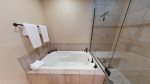 Jacuzzi bath tub with fresh cotton towels